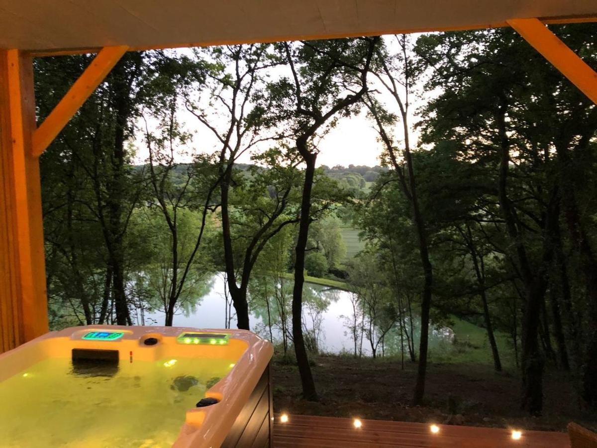Les Cabanes Du Lac - Spa - Petit Dejeune - Cabane Du Frene & Cabane Du Chene Premium Sevignacq Room photo